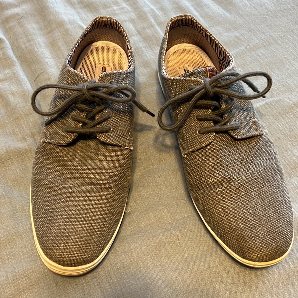 Ben Sherman tie shoes